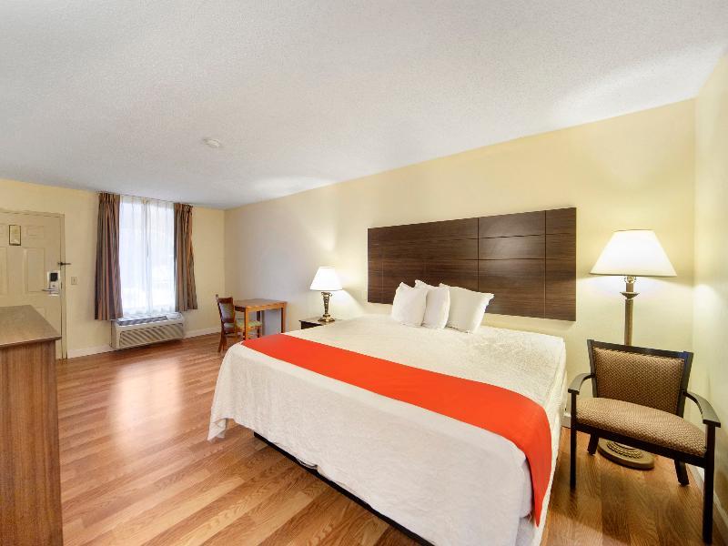เอ็ม สตาร์ โฮเทล บรูตัน Hotel Brewton ภายนอก รูปภาพ